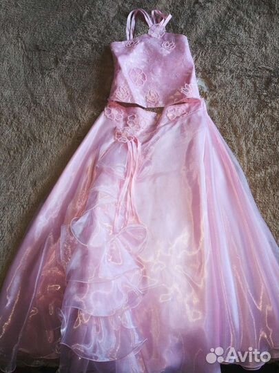 Платье на праздник для девочек 7-8 лет