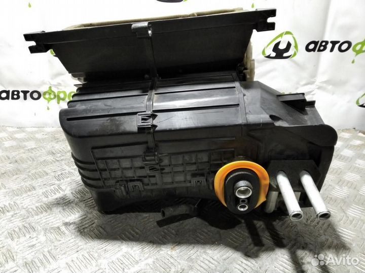 Корпус отопителя Subaru Forester S11