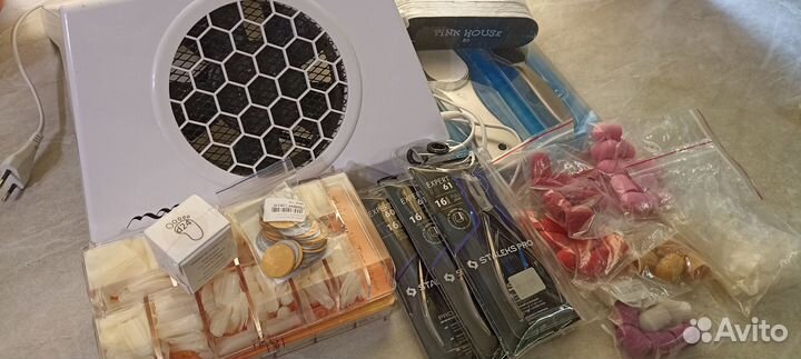 Материалы для наращивания ногтей