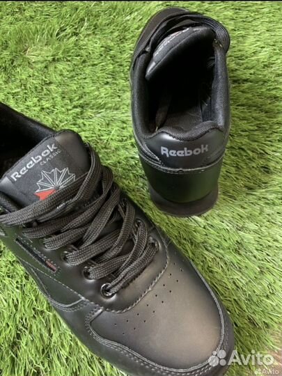 Мужские кроссовки reebok classic
