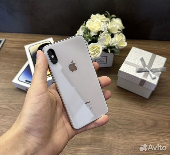 iPhone X, 64 ГБ