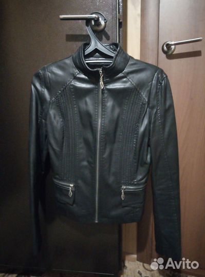 Куртка женская