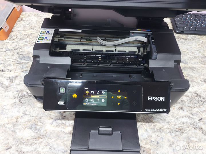 Цветной струйный принтер Epson Stylus SX440W