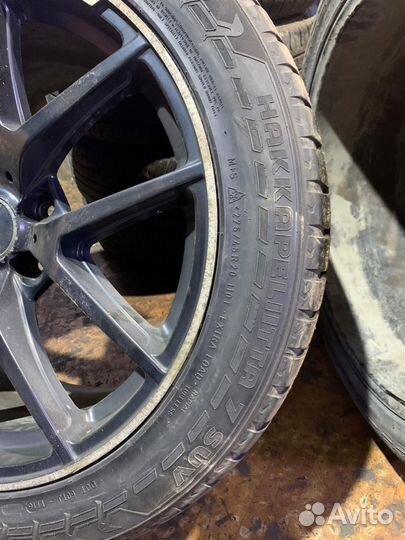 Nokian Tyres Hakkapeliitta 7 SUV 275/45 R20
