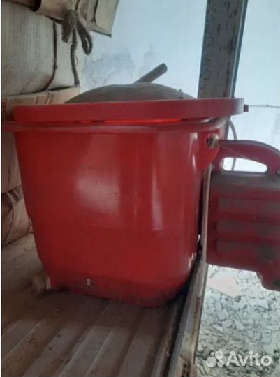 Продам стиральную машинку малютку