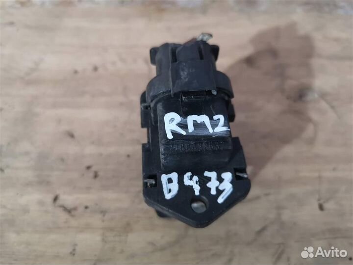 Резистор вентилятора охлаждения Рено Меган 2 дагу