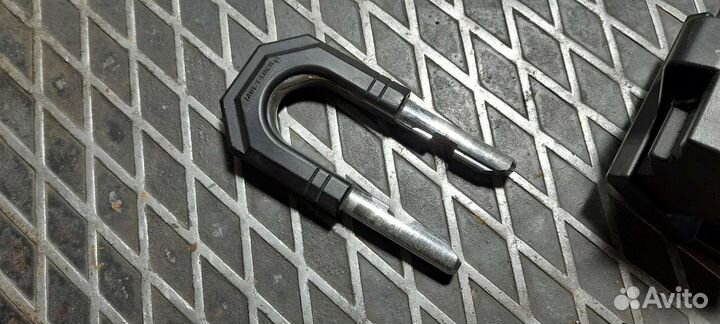 Замок mul-t-lock