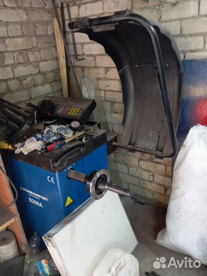 Балансировасный станок, шиномонтажный станок