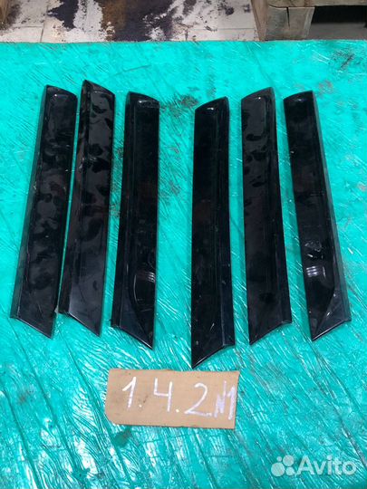 Накладка рамки стекла крышки багажника Audi q7 4m