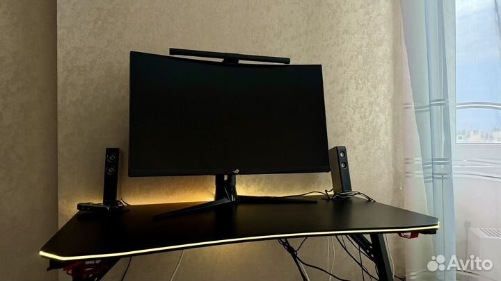 Компьютерный стол gamelab