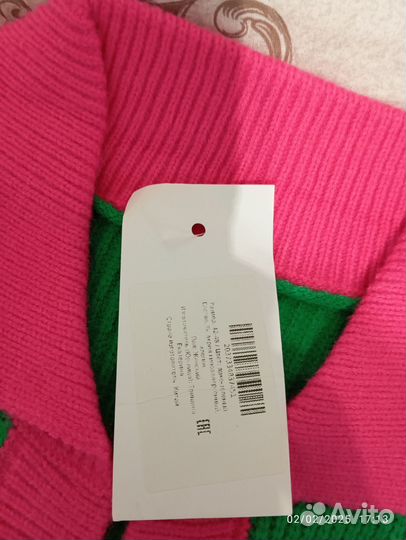 Джинсы и джемпер укороченный 44-46