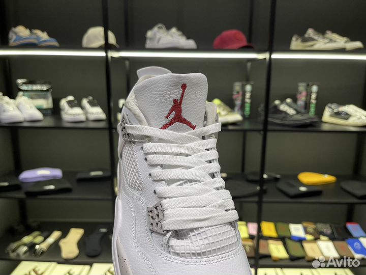 Кроссовки Nike Air Jordan 4 Retro 