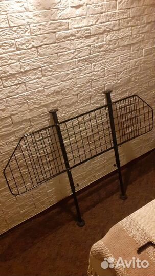 Барьер перегородка для собак в машину