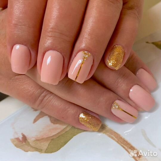 Наращивание ногтей,маникюр