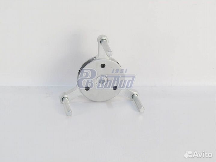 Съемник масляных фильтров трехлапый самозажимной 9