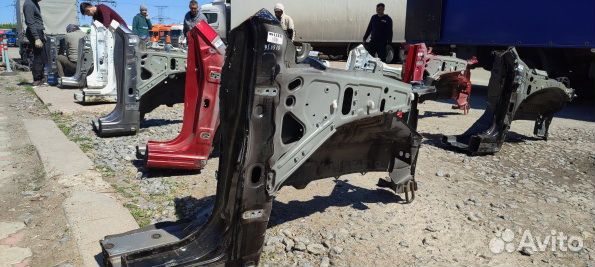 Четверть передняя правая Mitsubishi Outlander 3