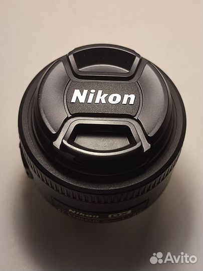 Объектив Nikon AF-S 35mm 1.8G DX
