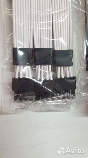 Удлинитель Lian LI Strimer Plus V2 Triple 8 PIN