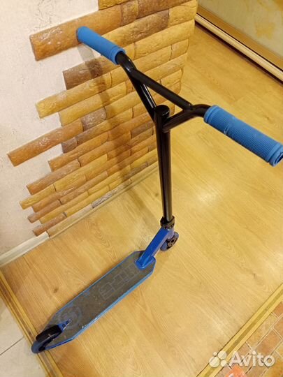 Трюковой самокат Hipe H1