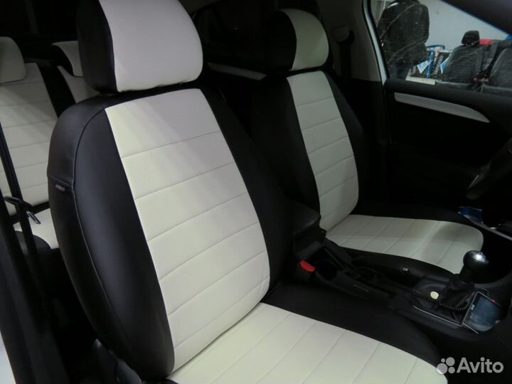 Чехлы из экокожи на Citroen C 4 c 2013 г. в