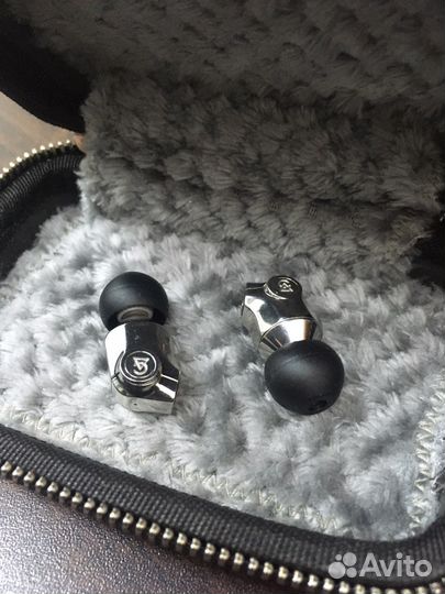 Campfire audio Atlas