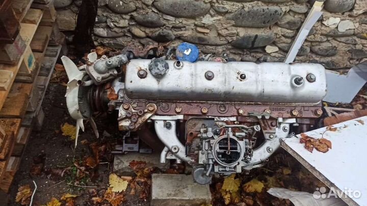 Мотор на автомобиль