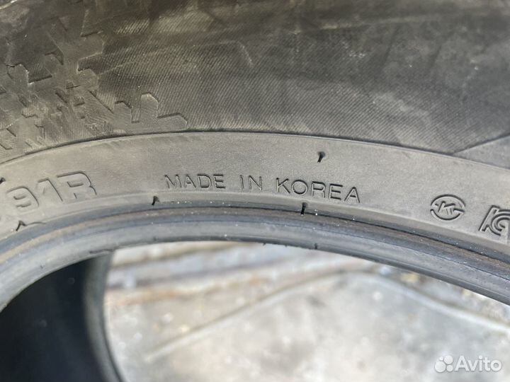 Kumho I'Zen KW31 205/55 R16