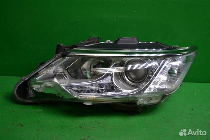 Фара левая Toyota Camry V55 рестайлинг 2014 -2017