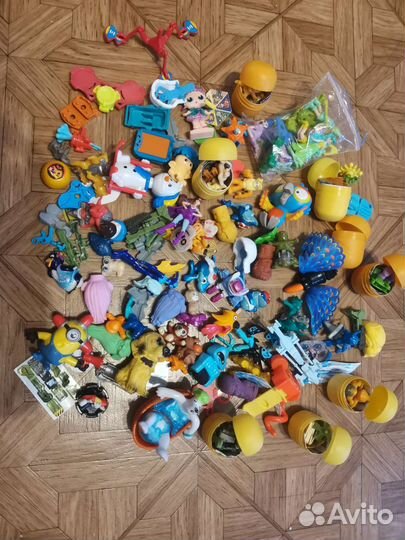 Игрушки из киндера пакетом