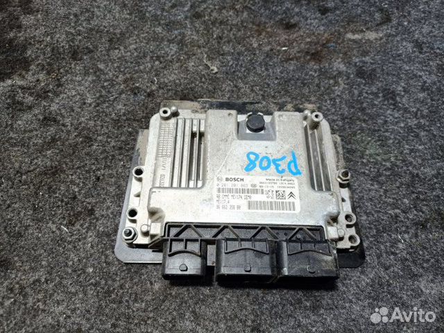 Блок управления двс Peugeot 308 4A/C EP6