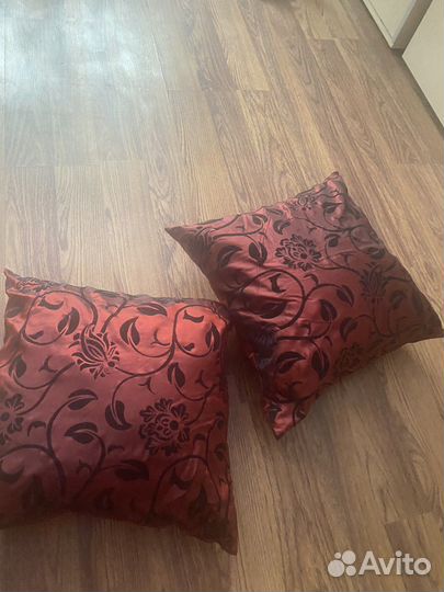 Декоративные подушки новые