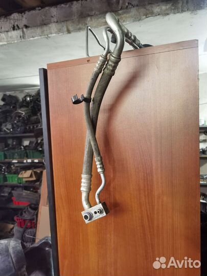 Трубка кондиционера Опель Зафира В