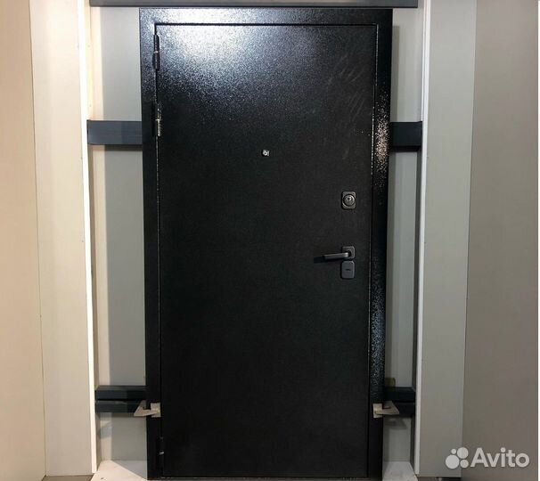 Дверь входная