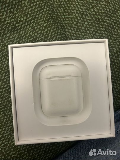 Беспроводные наушники apple airpods