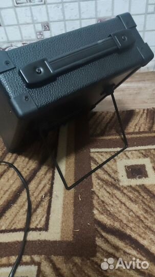 Гитарный комбоусилитель Rocket GA10