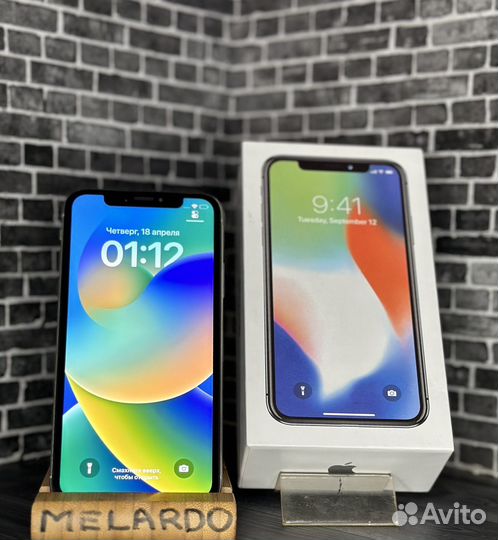 iPhone X, 64 ГБ