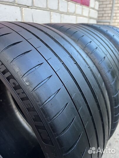 Michelin Pilot Sport 4 S 235/35 R19 91Y