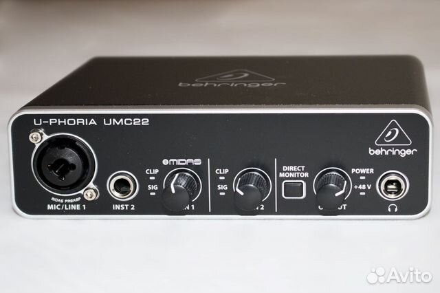 Behringer umc22