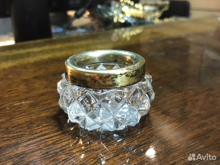 Солонка серебряная и сербряные ложки