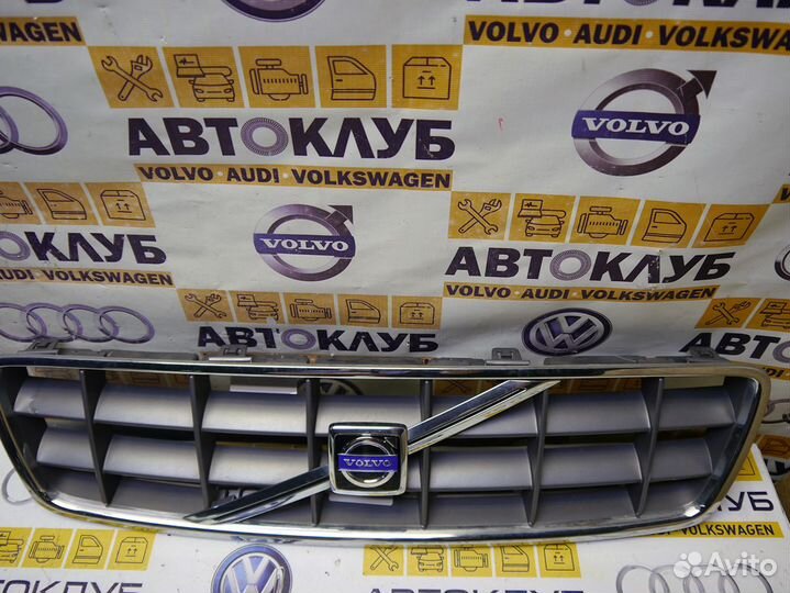 Решётка радиатора Вольво XC70