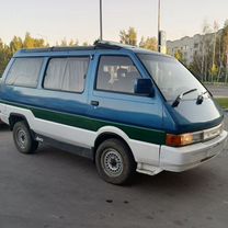 Nissan Largo 2.0 AT, 1990, 210 000 км, с пробегом, цена 345 000 руб.