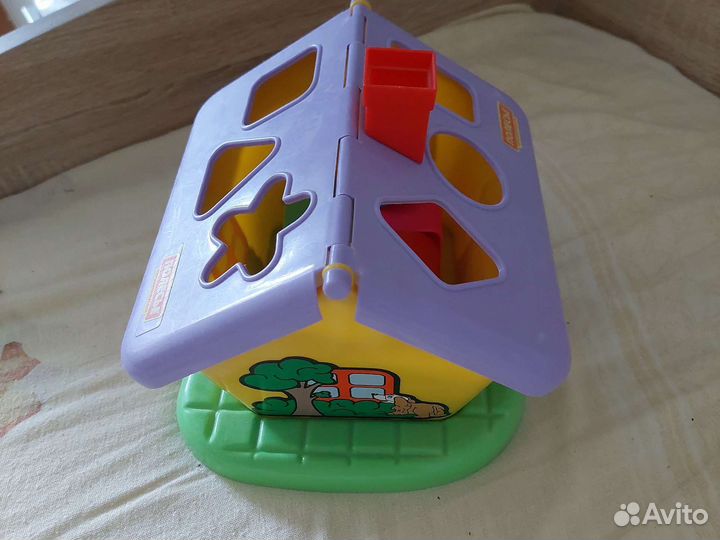 Неваляшка, пирамида, сортер