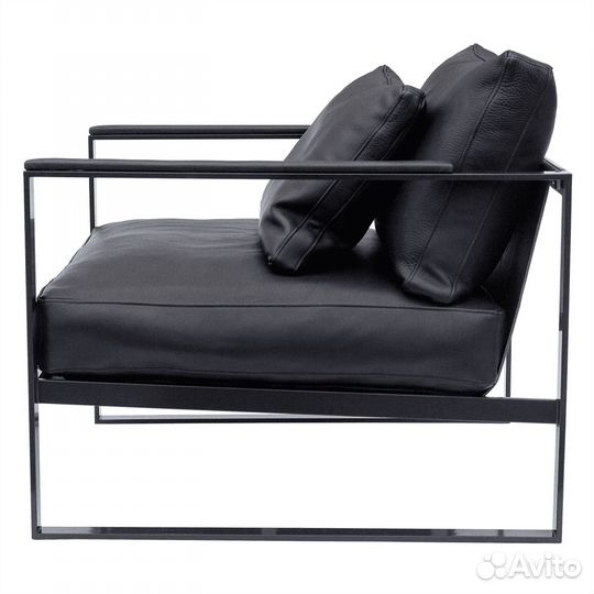 Кожаный диван