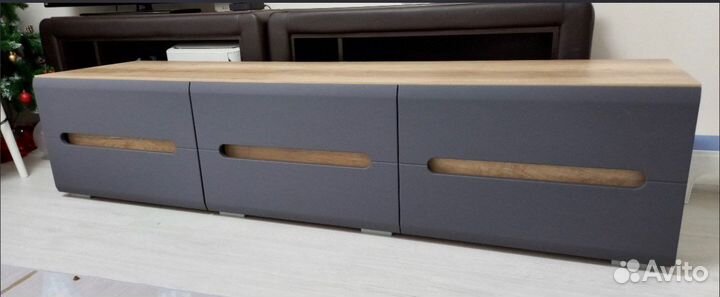 Тумба Наоми