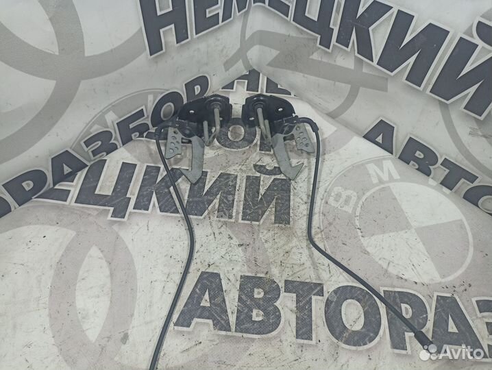 Замок фиксации капота BMW F10