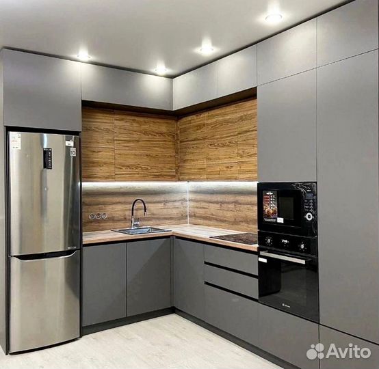 Кухонный гарнитур 