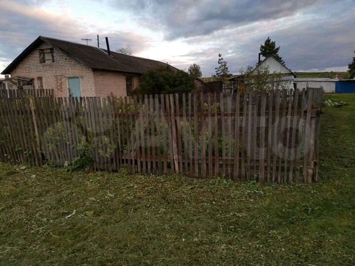 Дом 21,6 м² на участке 6 сот.