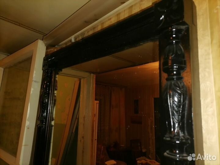 Дореволюционное настенное зеркало