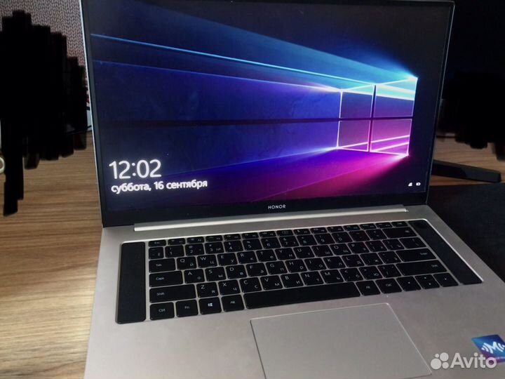 Honor magicbook pro 16.1