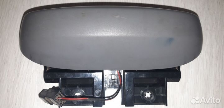 Стоп сигнал крышки багажника kia rio 1